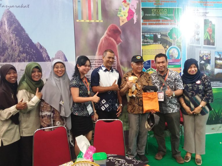 Dirjen KSDAE Kunjungi Stand UPT Kementerian LHK Provinsi Kalimantan Selatan