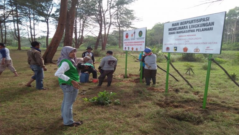 Pencegahan Kebakaran Hutan dengan Patroli Bersama Masyarakat di SM Pelaihari